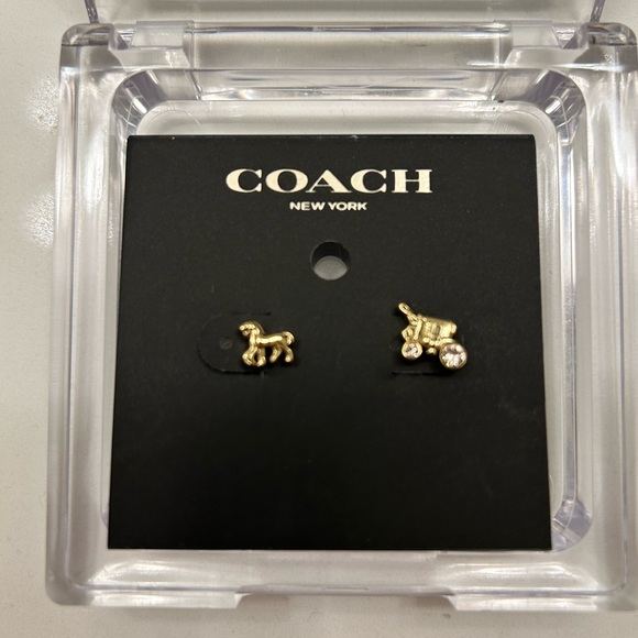 BNIB coach earrings - Picture 1 of 3